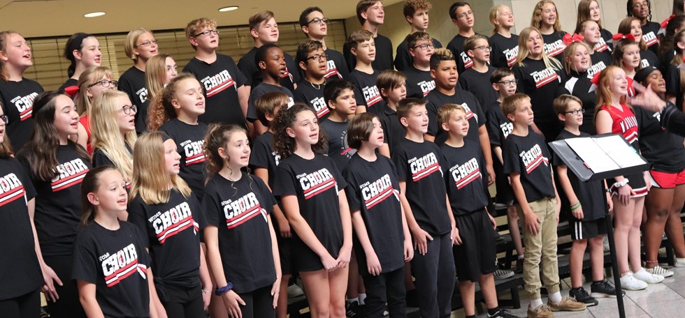 White Oak Middle School Choir Members 